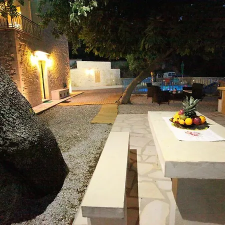 Athina Villa